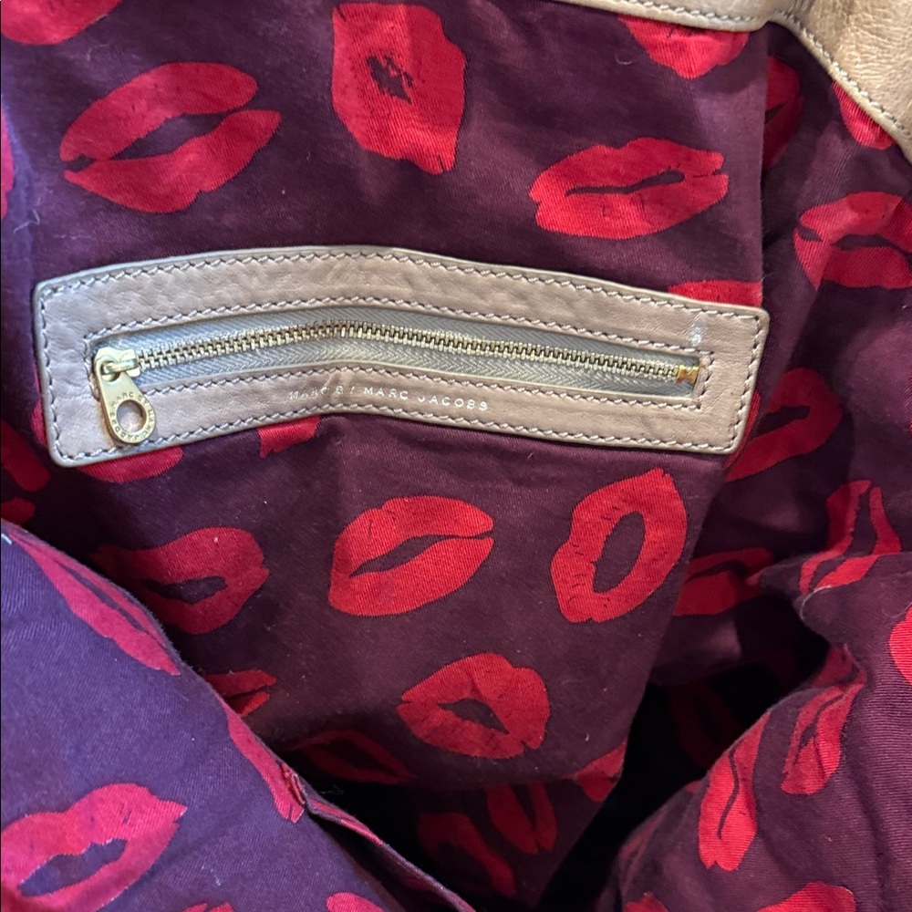 Designer Tan Leather Tote Bag - Picture 5 of 7
